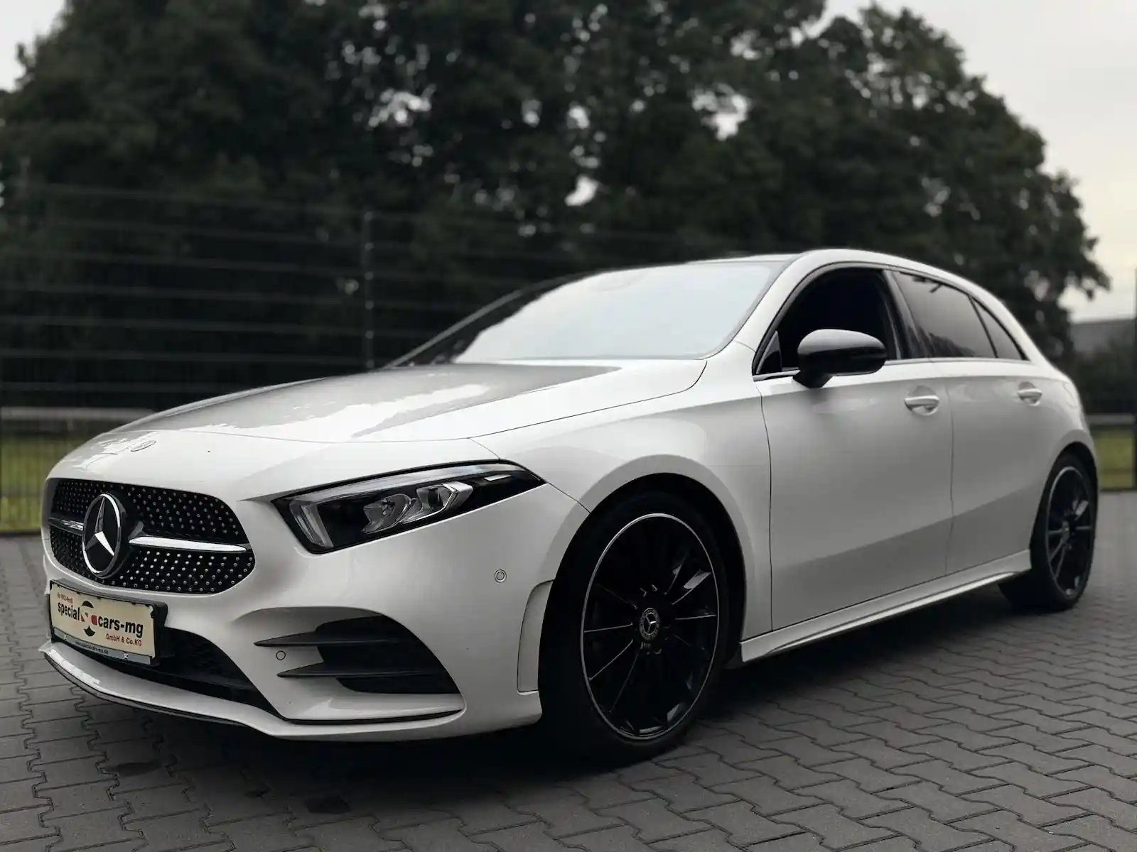 Mercedes-Benz A 200