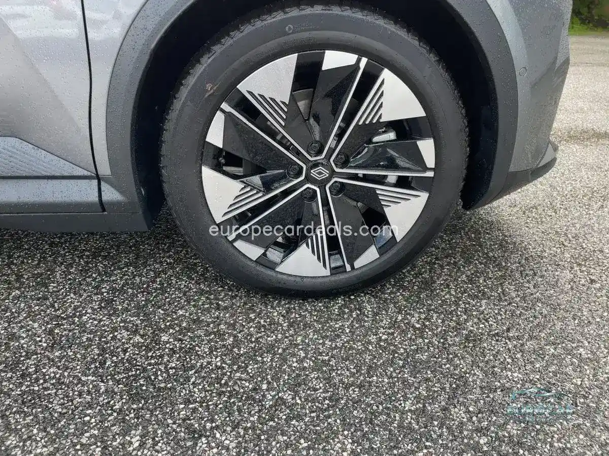 Renault Scenic E-TECH