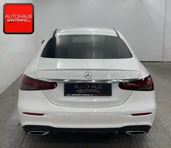 Mercedes-Benz E 400