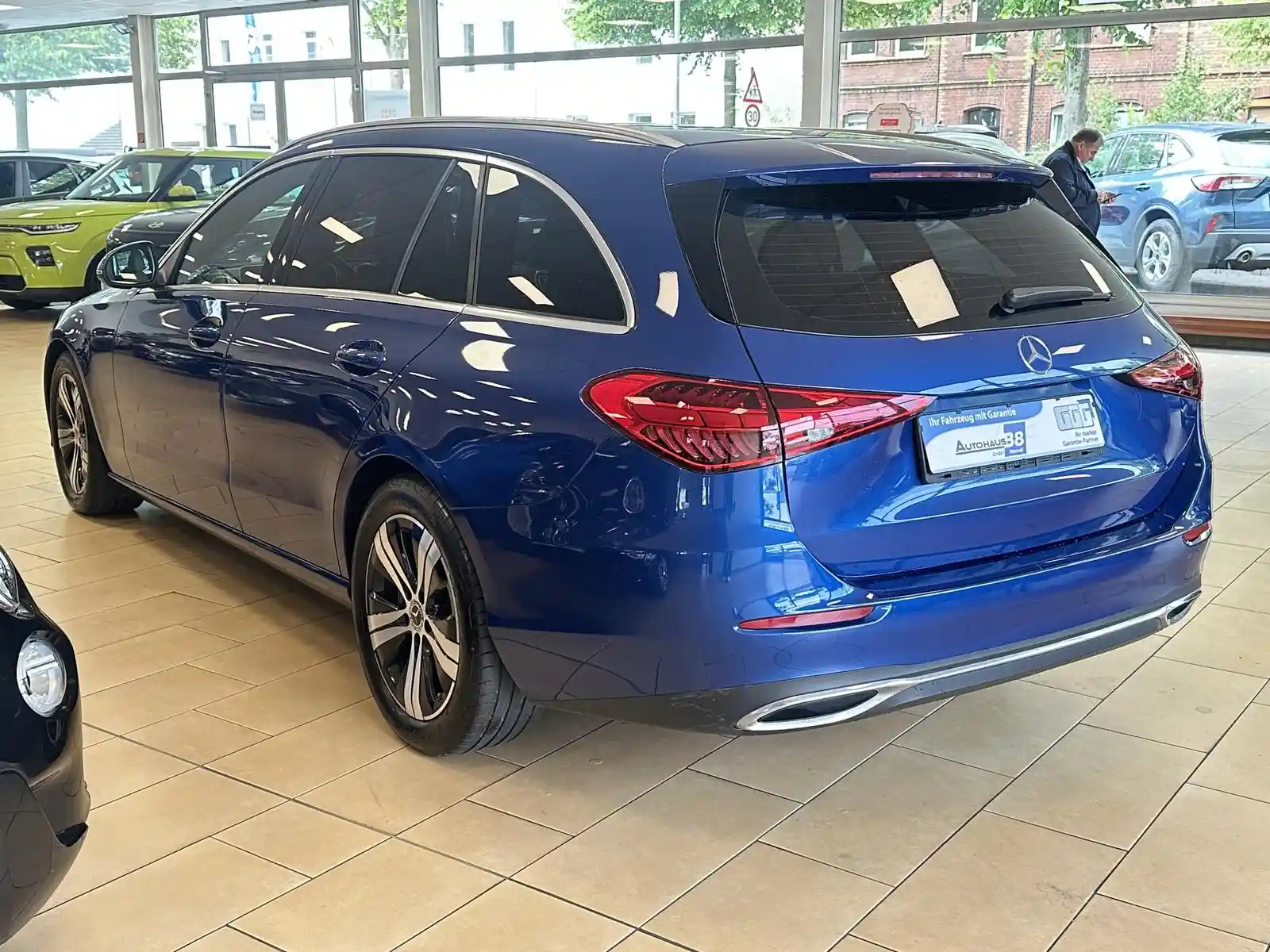 Mercedes-Benz C 200