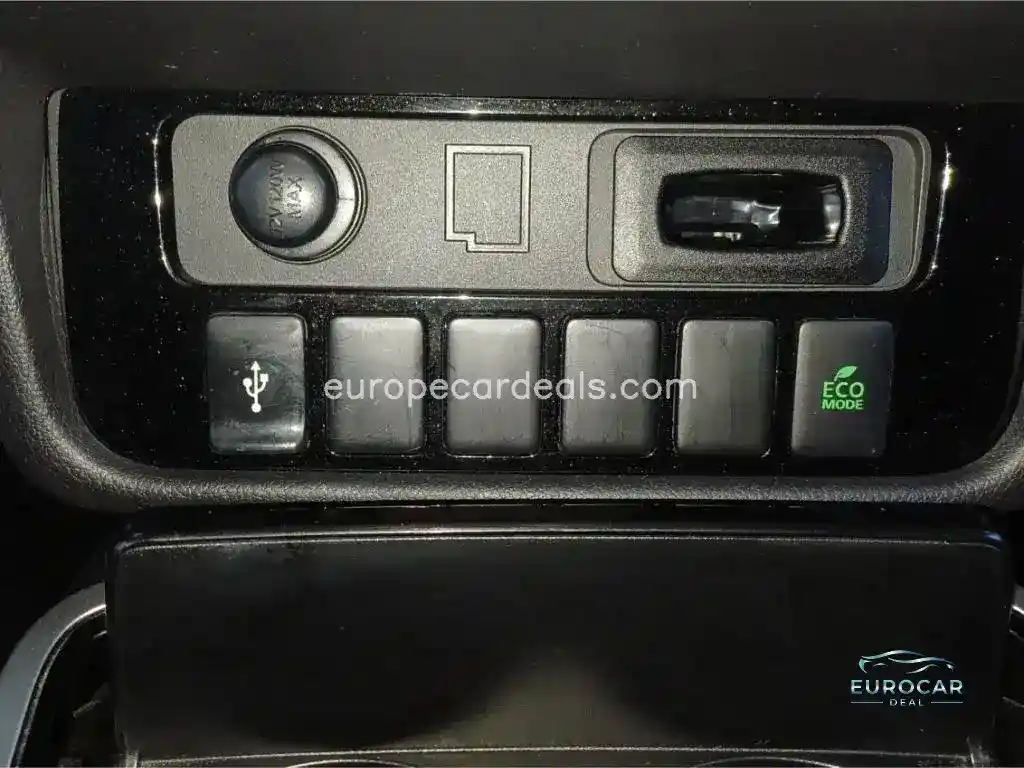Mitsubishi Plug-in Hybrid Outlander