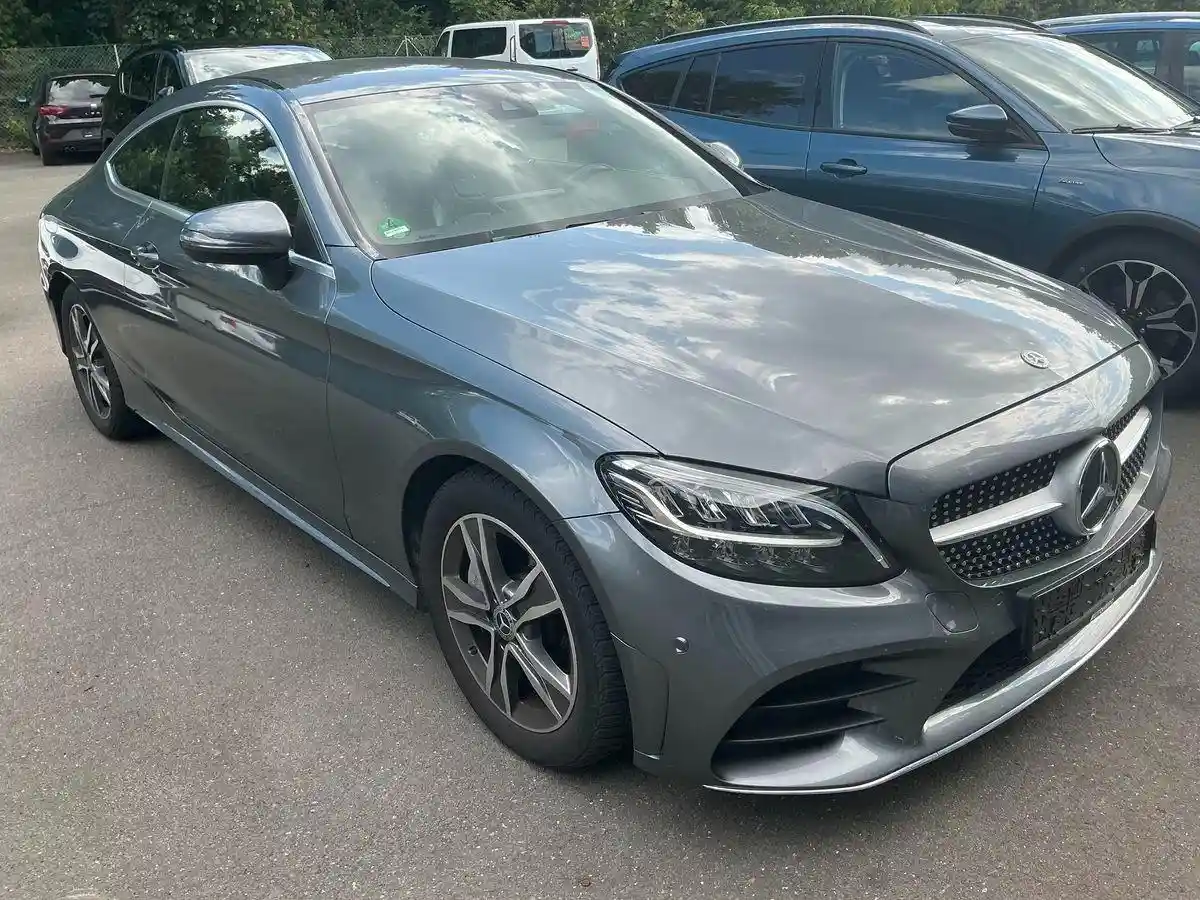 Mercedes-Benz C 300