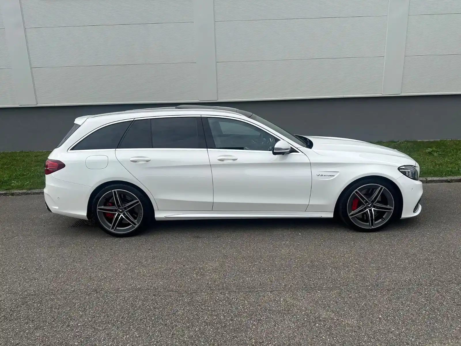 Mercedes-Benz C 63 AMG