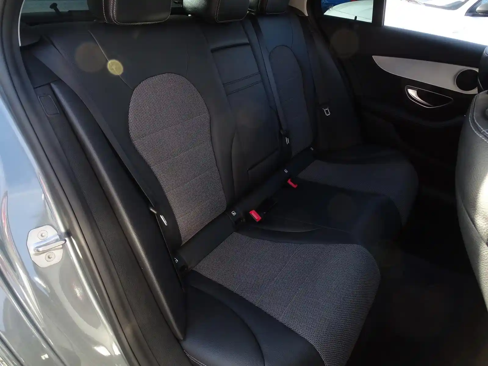 Mercedes-Benz C 160