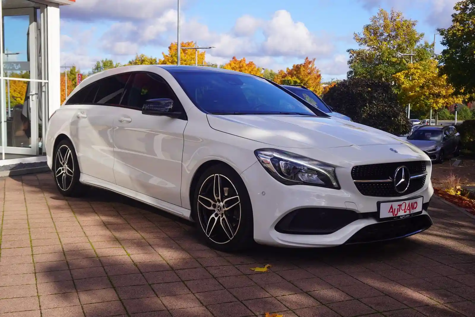 Mercedes-Benz CLA 180 Shooting Brake