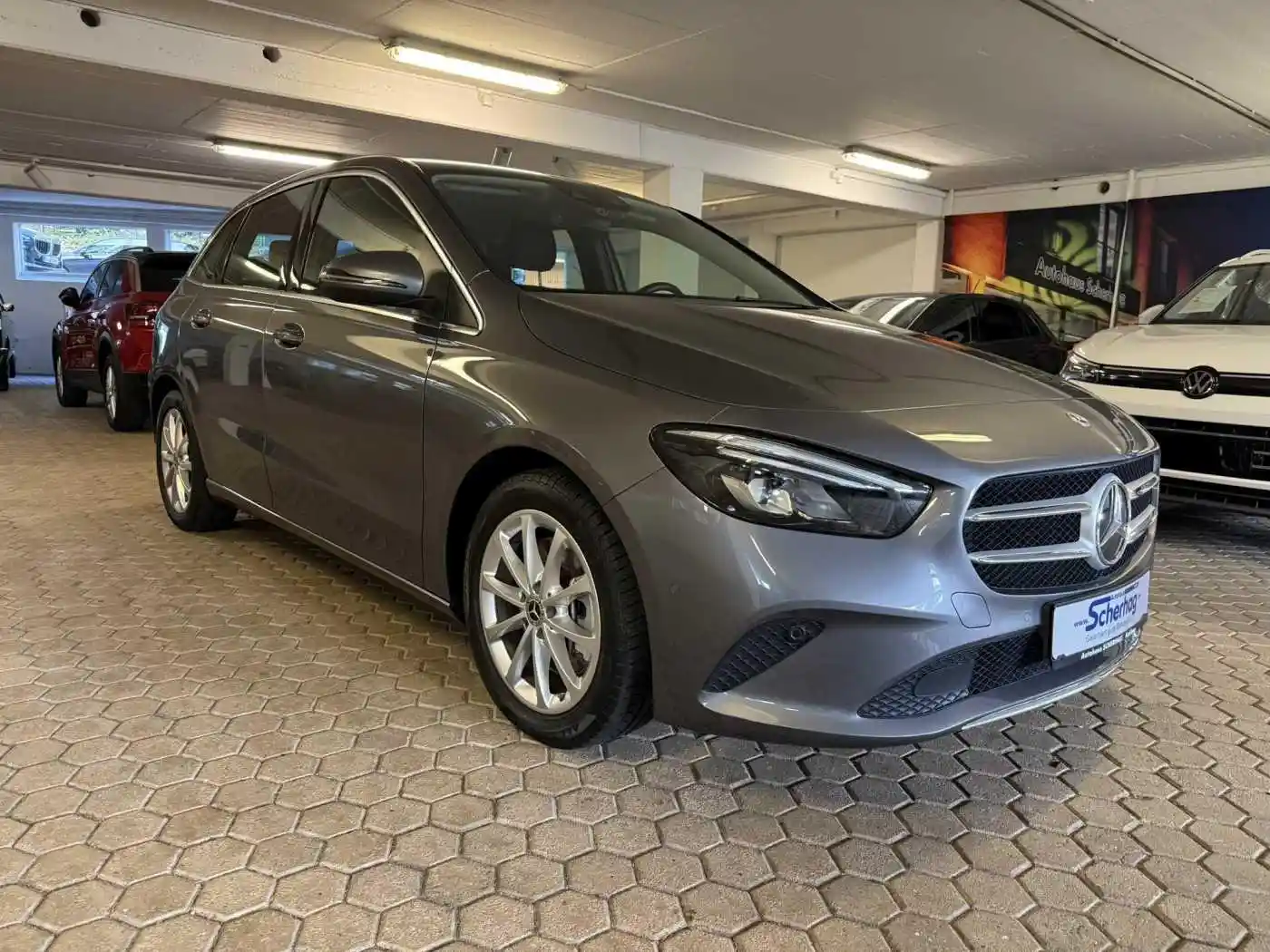 Mercedes-Benz B 250