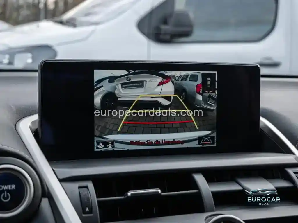 Lexus NX 300
