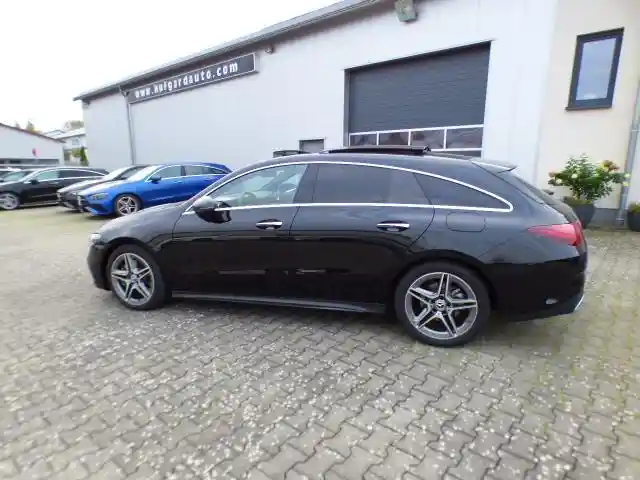 Mercedes-Benz CLA 200 Shooting Brake