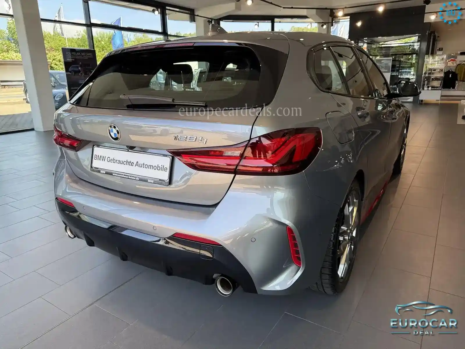 BMW 128