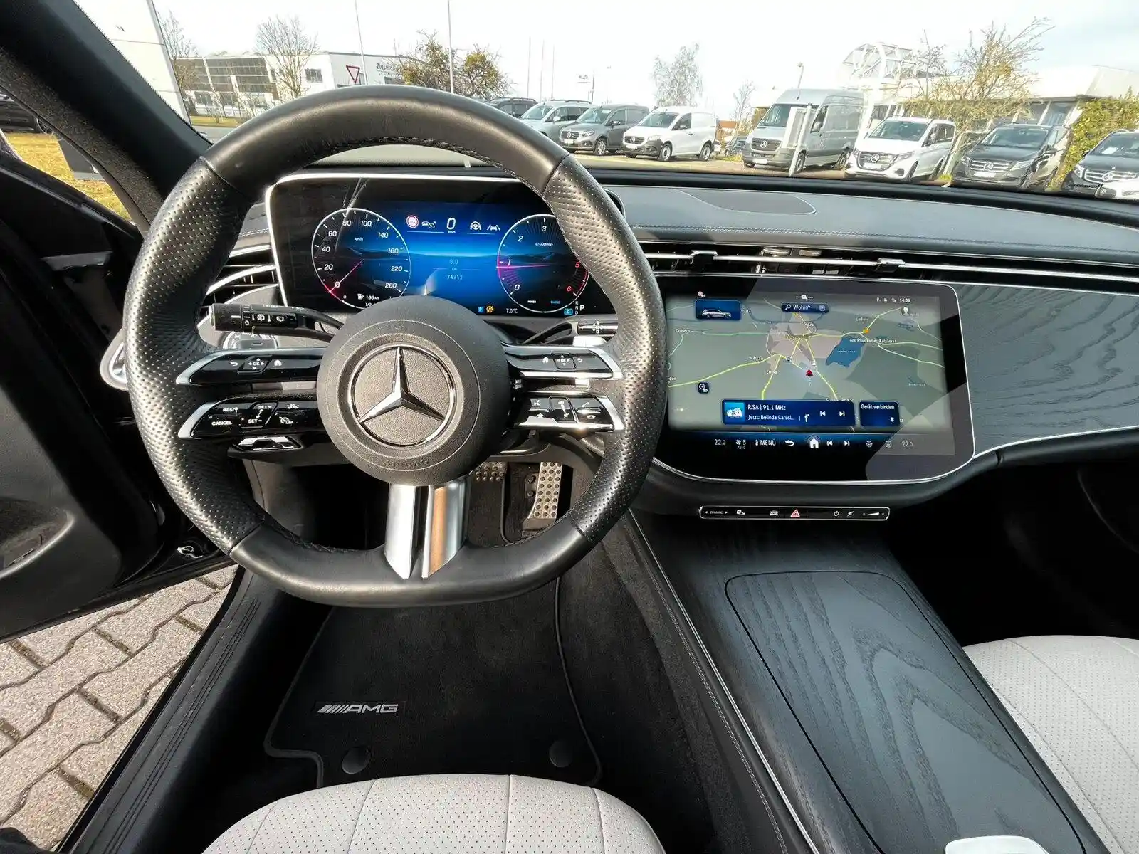 Mercedes-Benz E 220