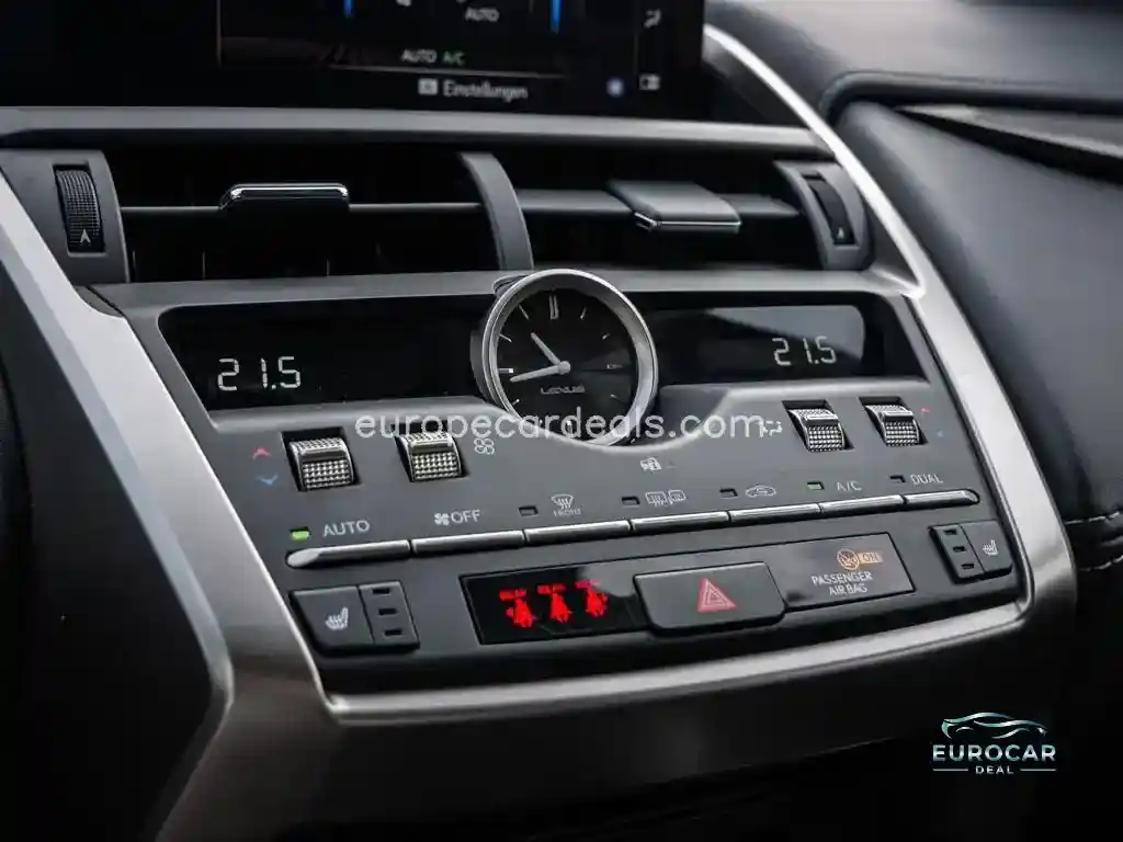 Lexus NX 300