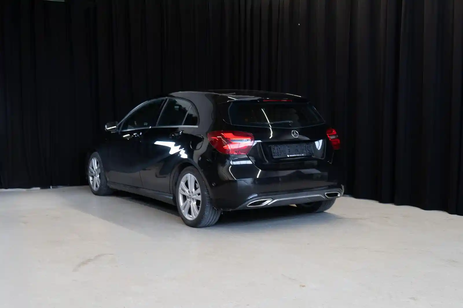 Mercedes-Benz A 180