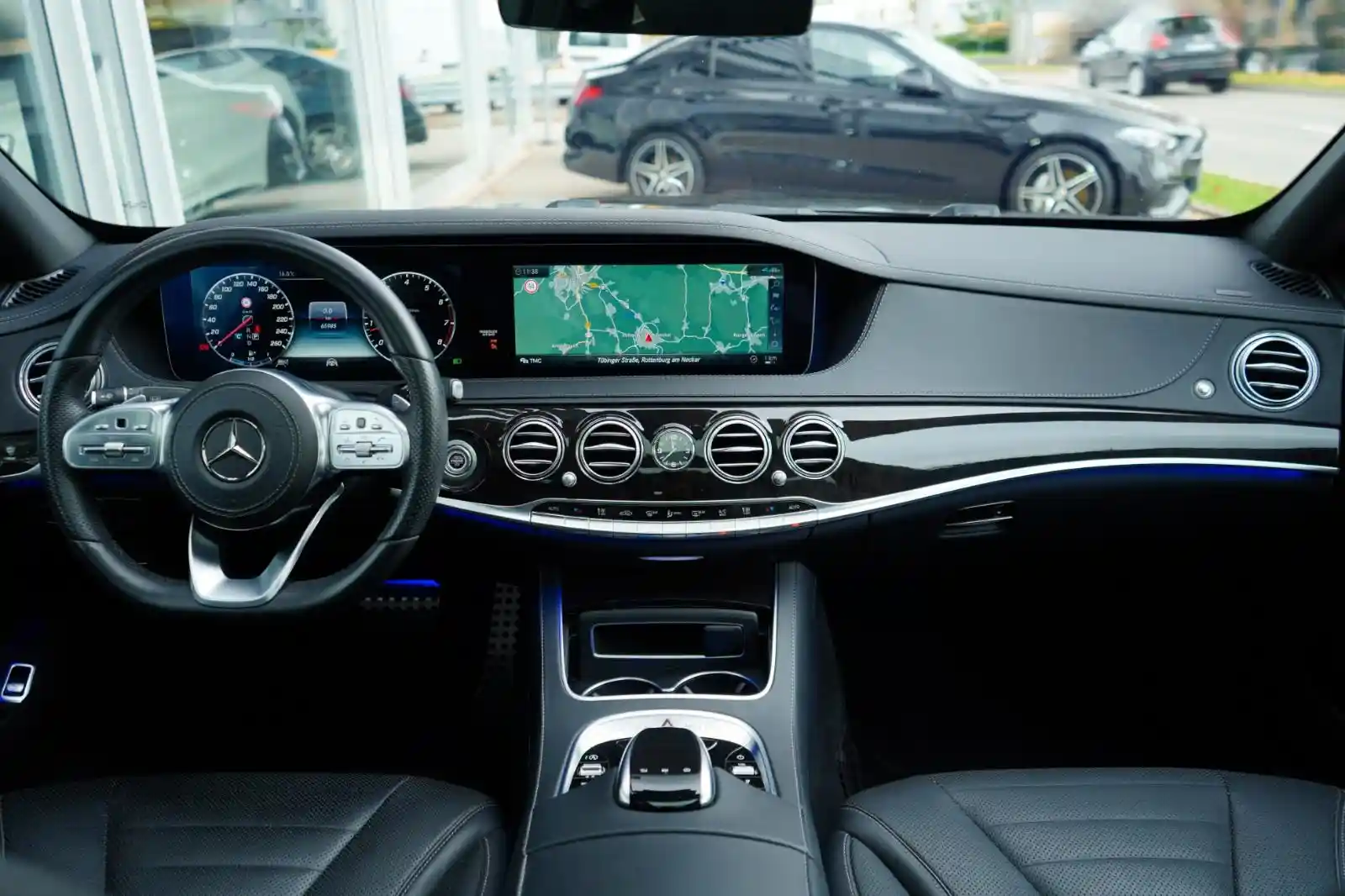 Mercedes-Benz S 560