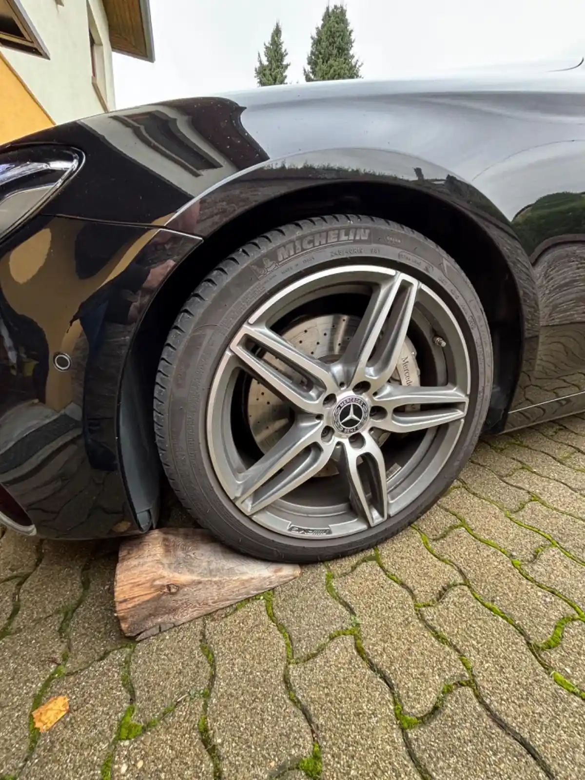 Mercedes-Benz E 350