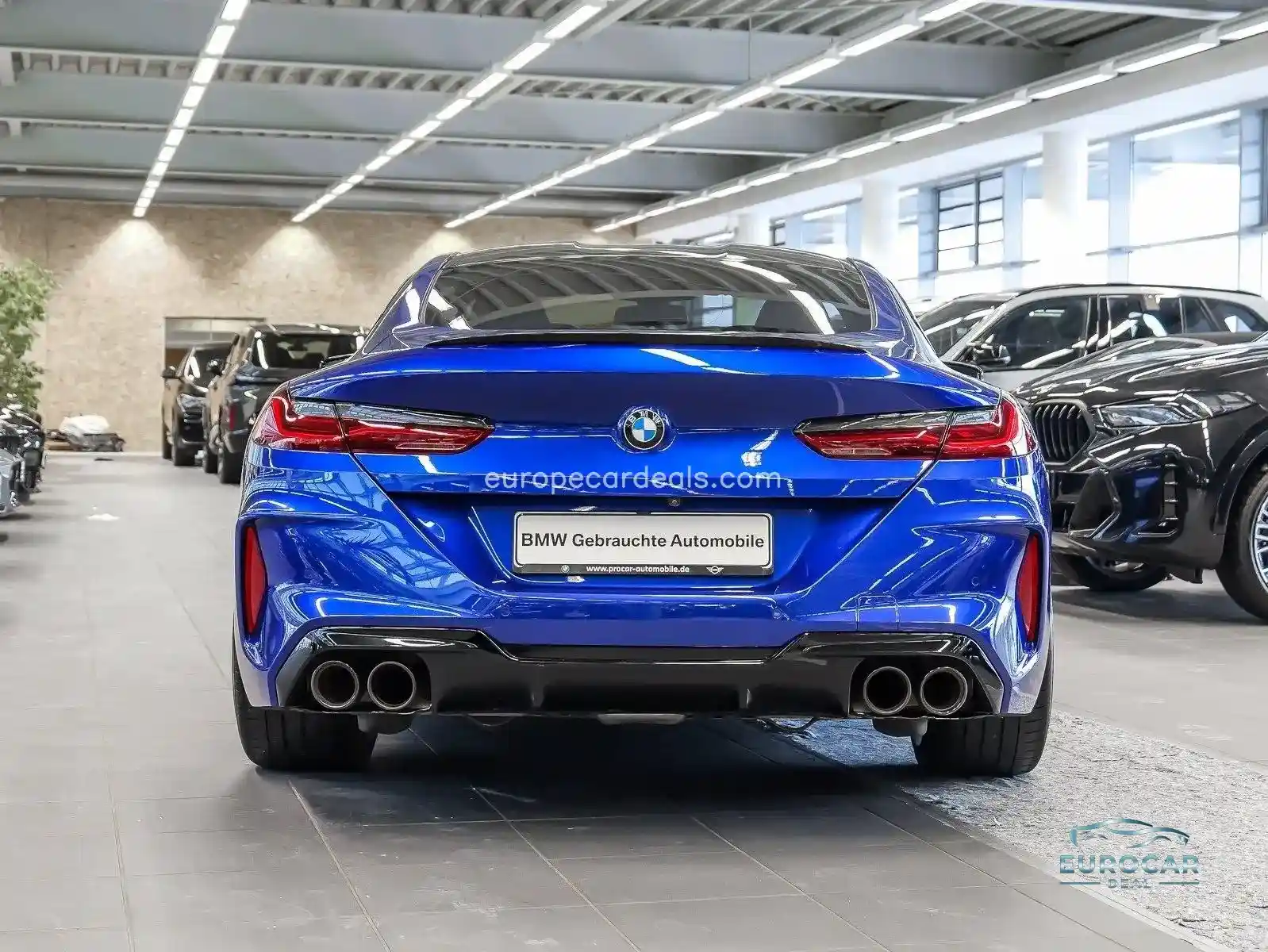BMW M8