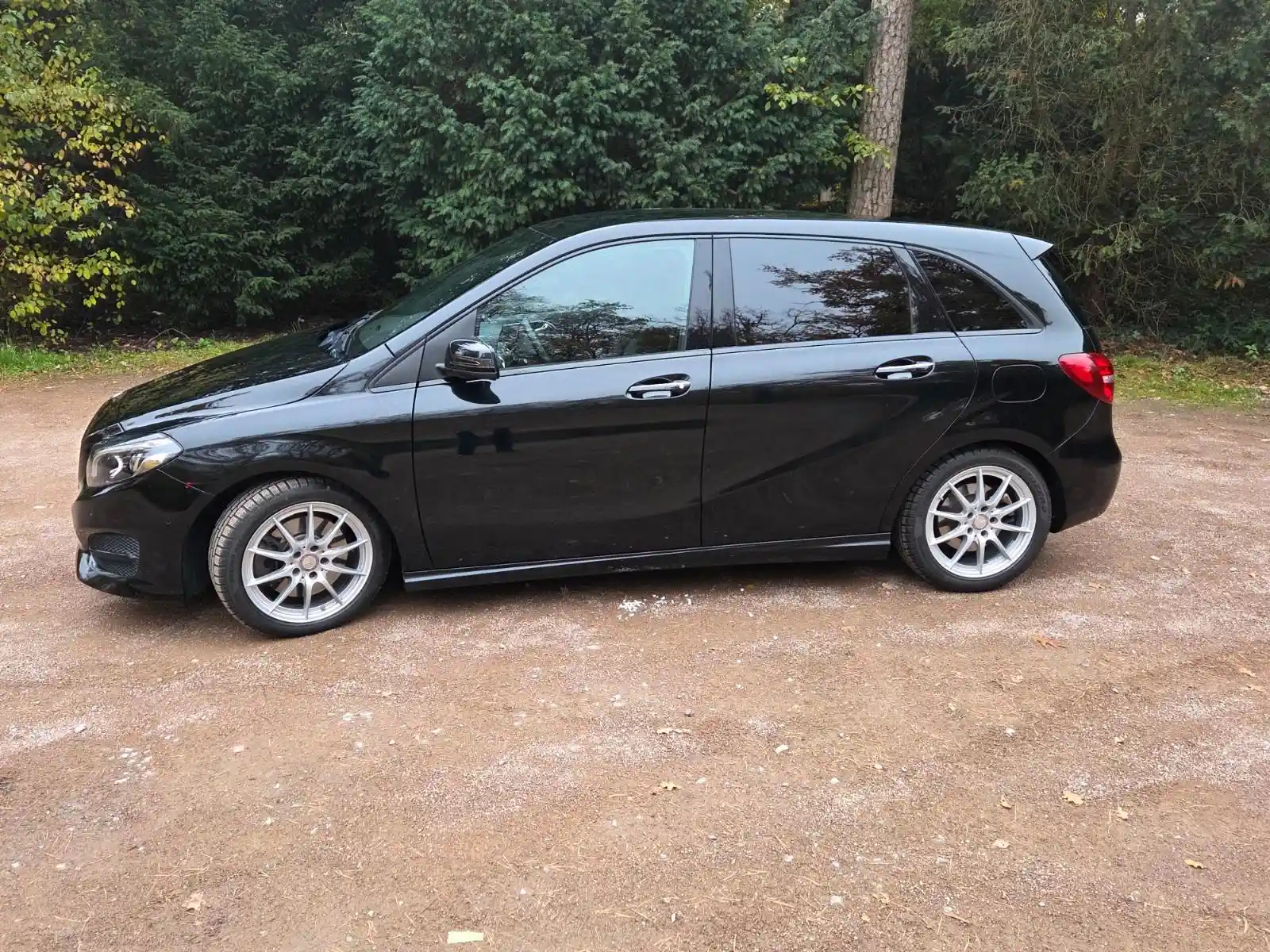 Mercedes-Benz B 250
