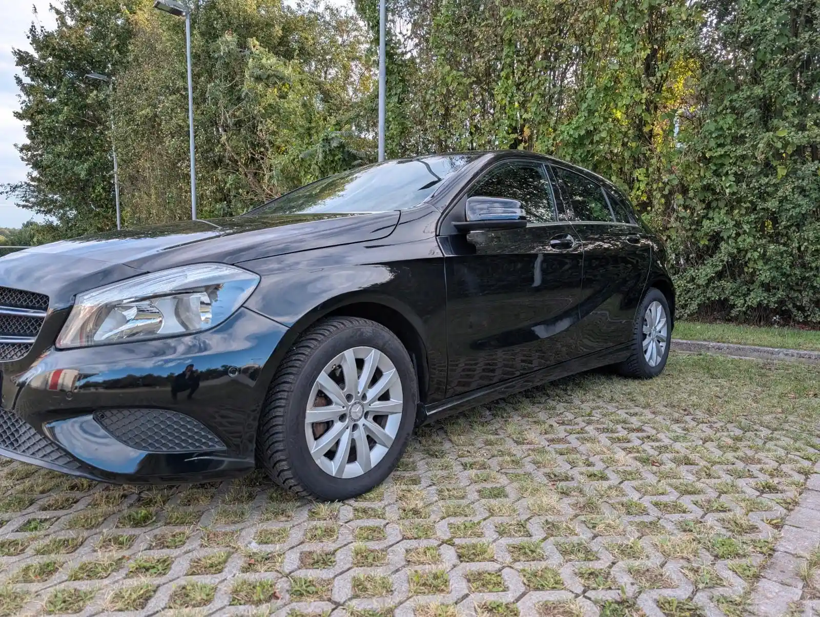 Mercedes-Benz A 180
