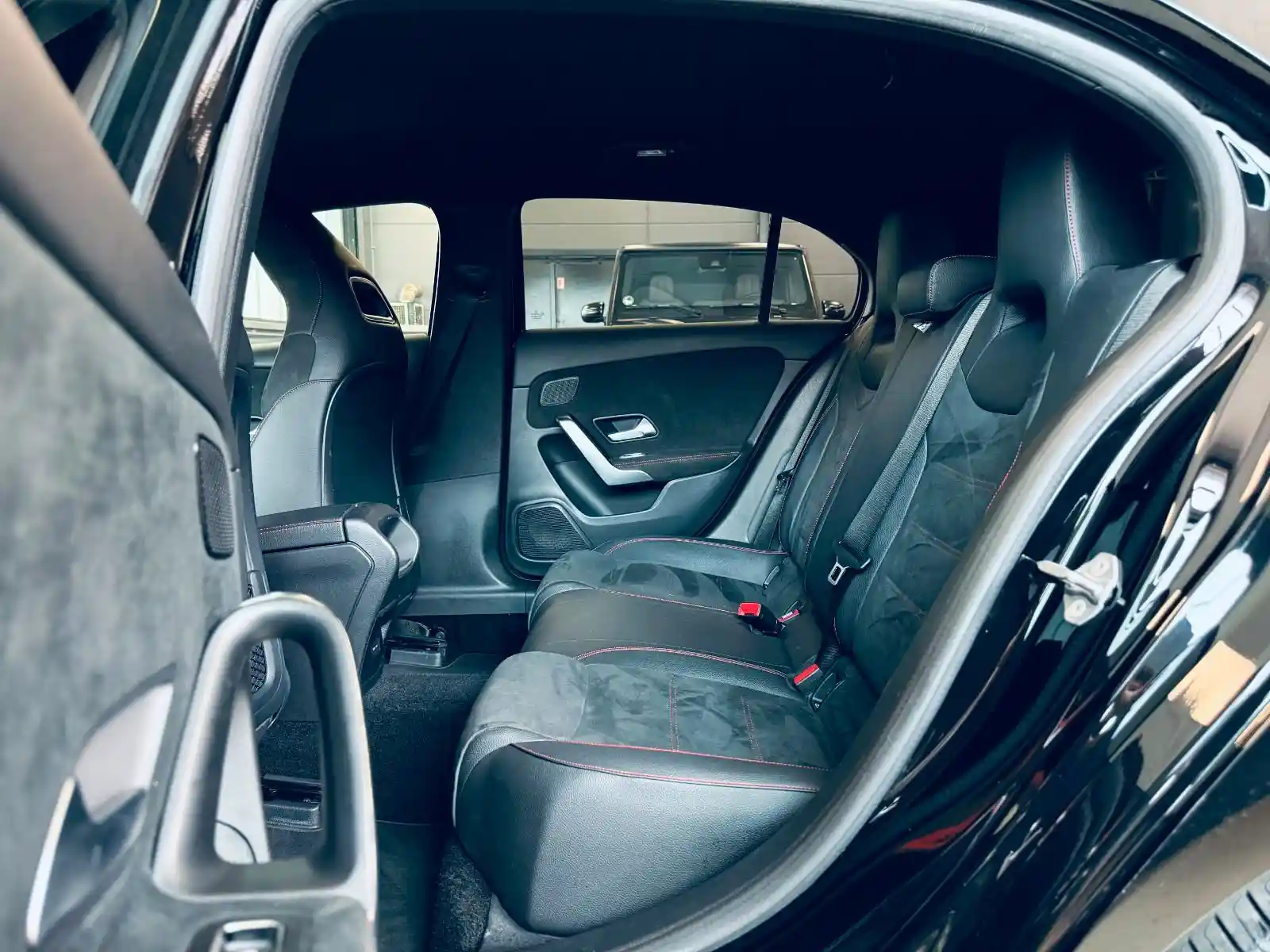 Mercedes-Benz A 250