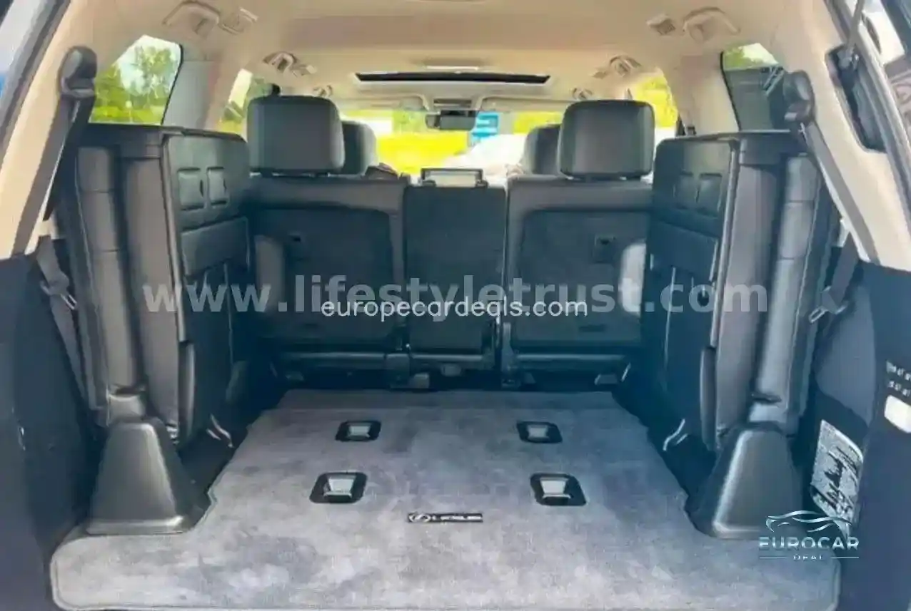 Lexus LX 570