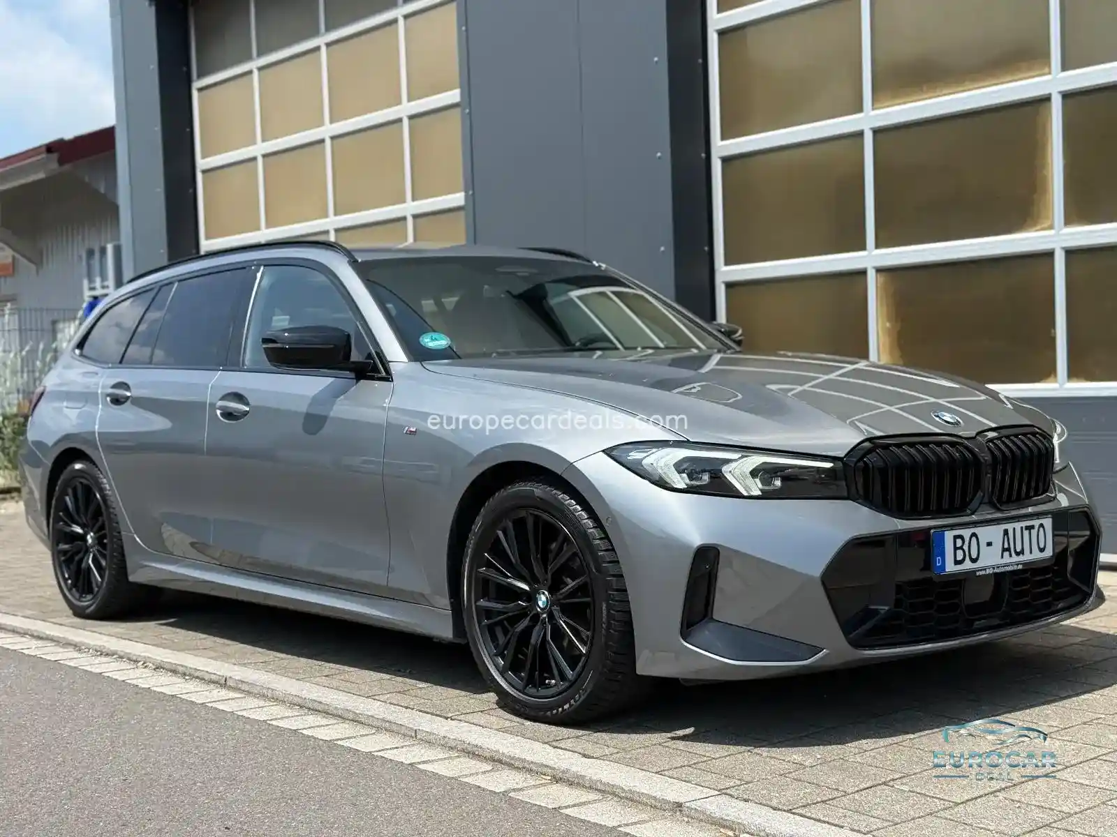 BMW 320