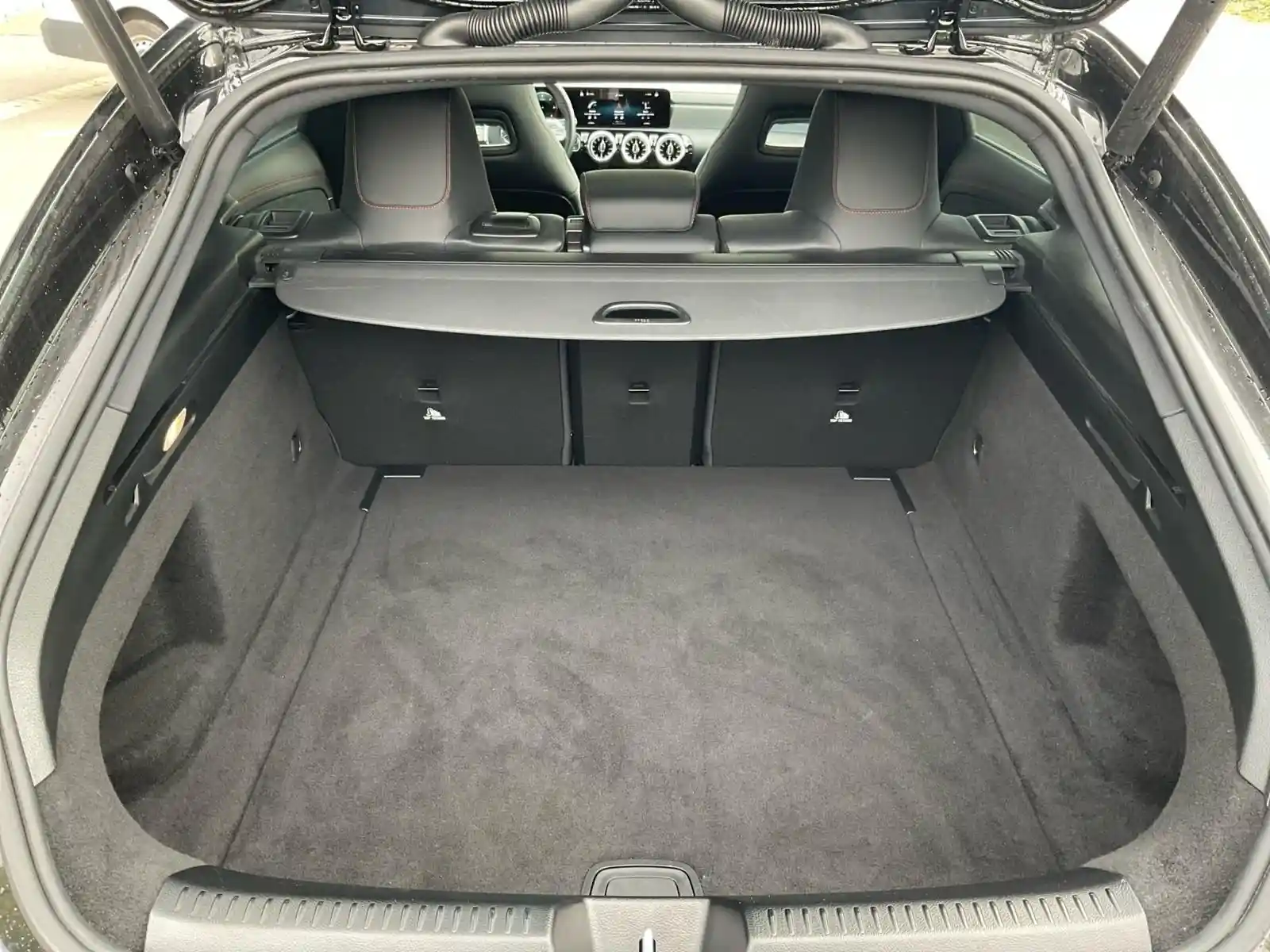 Mercedes-Benz CLA 180 Shooting Brake