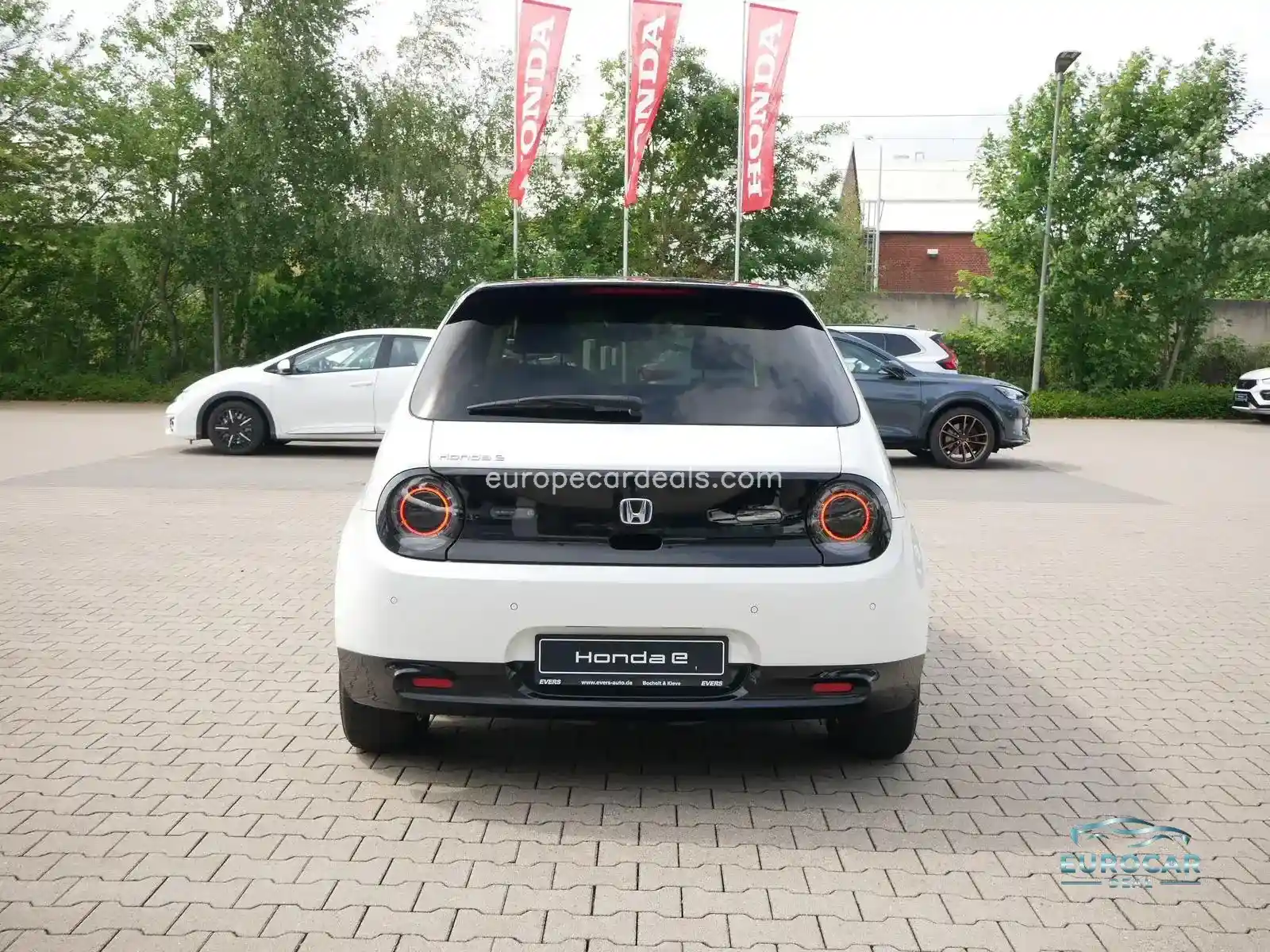 Honda e
