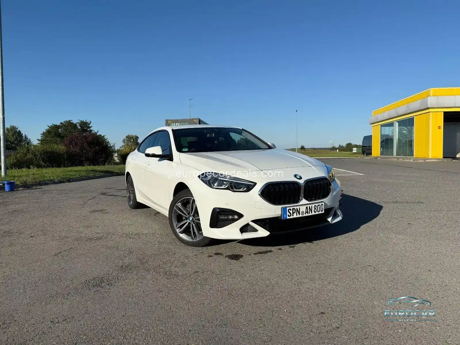BMW 218