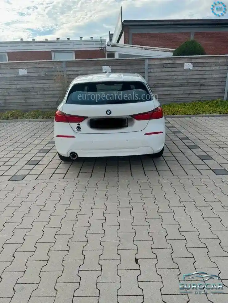 BMW 118