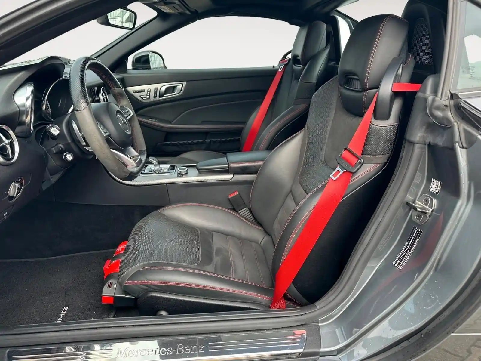 Mercedes-Benz SLC 300
