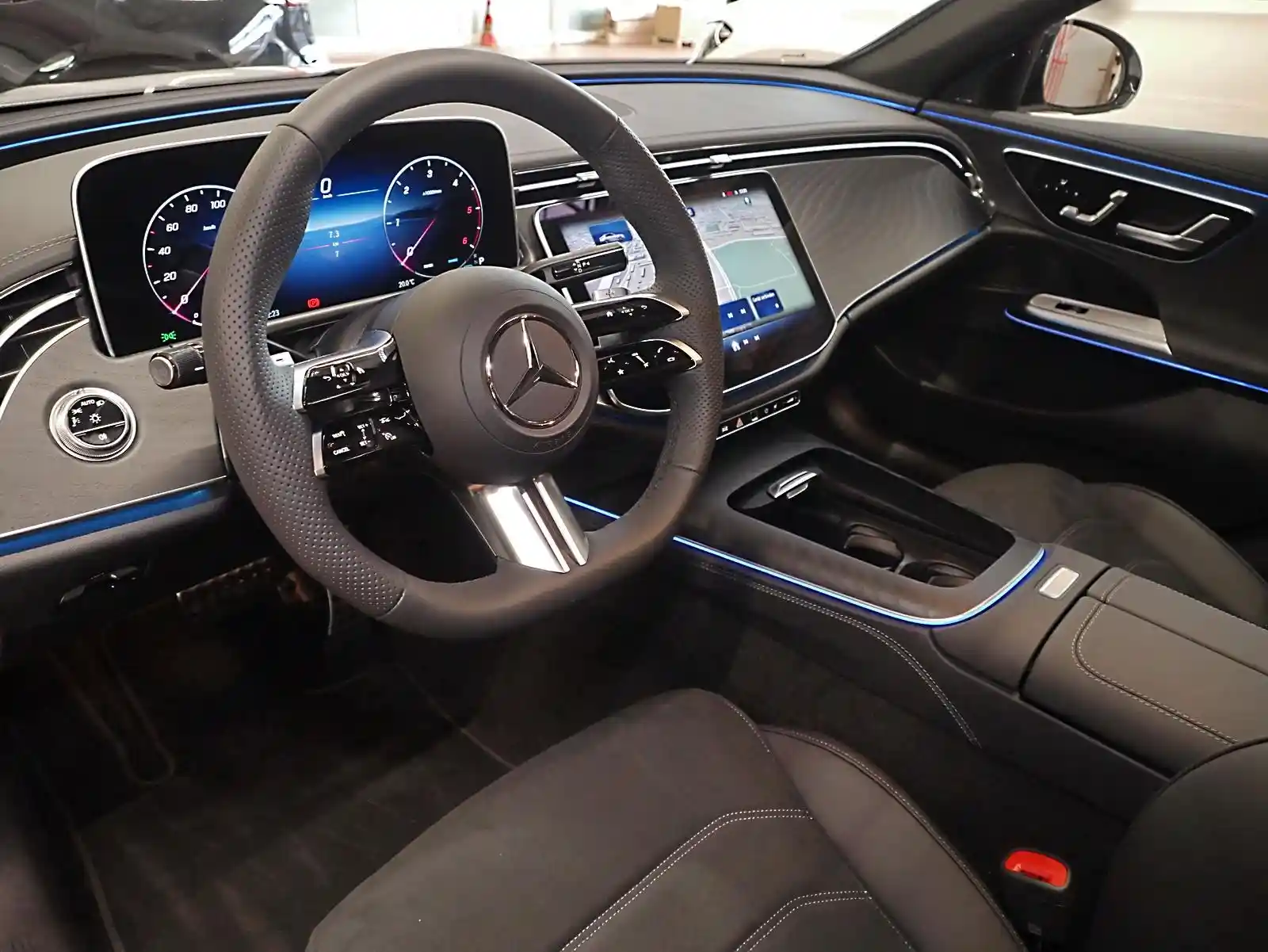 Mercedes-Benz E 200