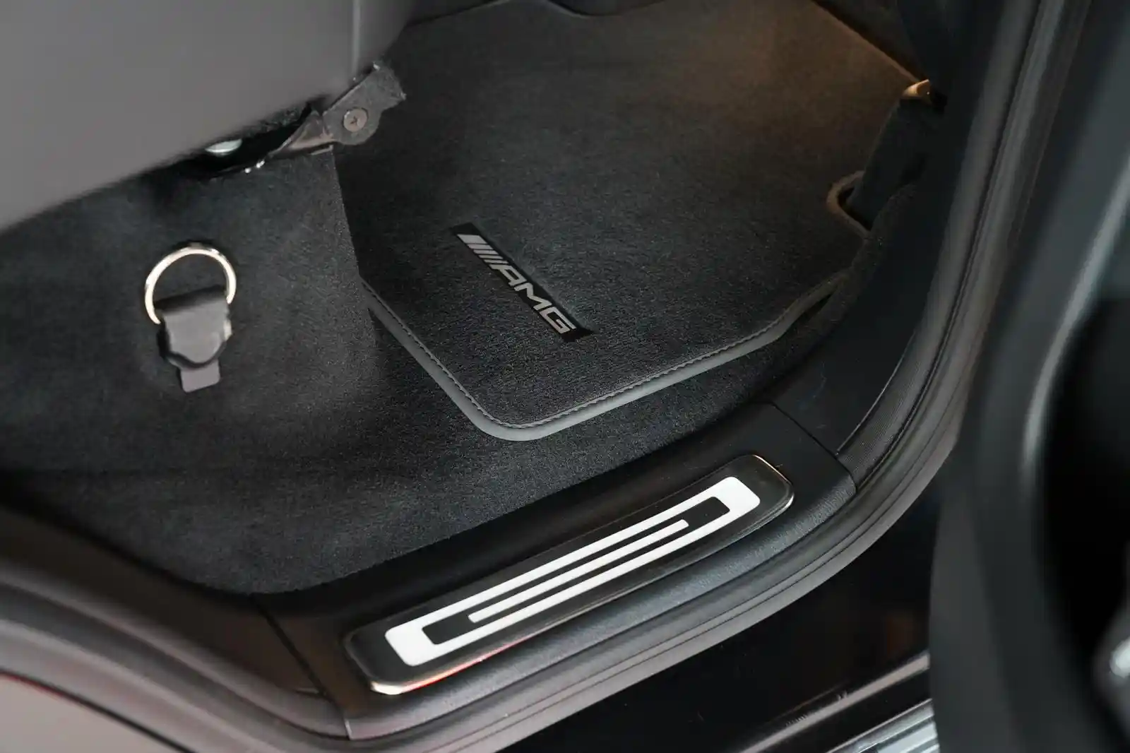 Mercedes-Benz G 450