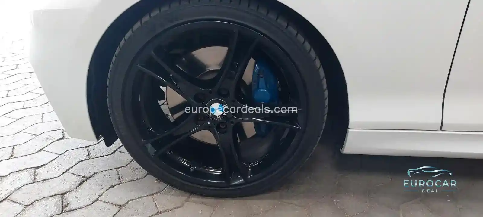 BMW M240i