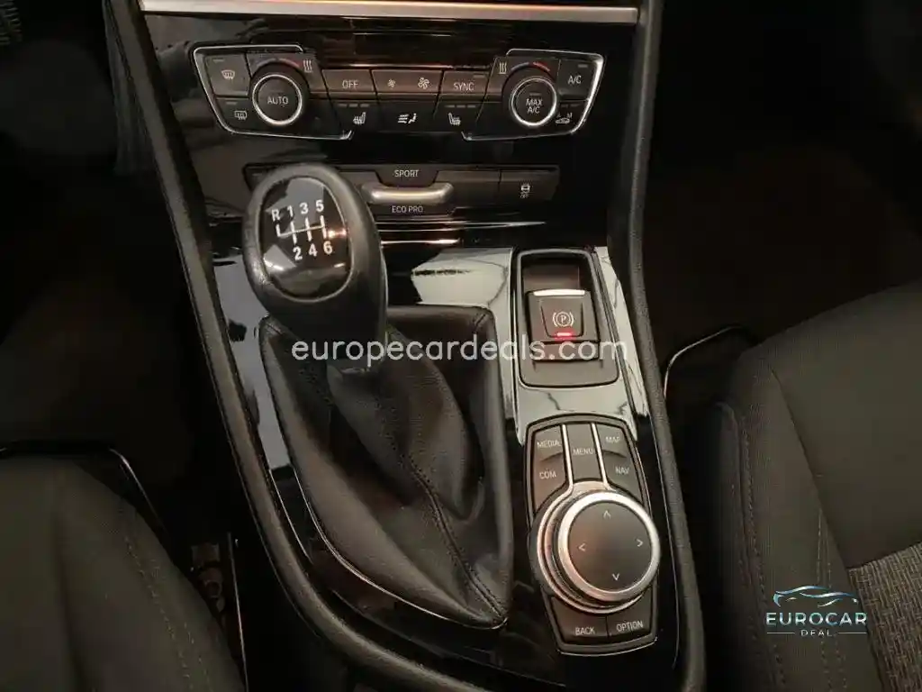 BMW 216