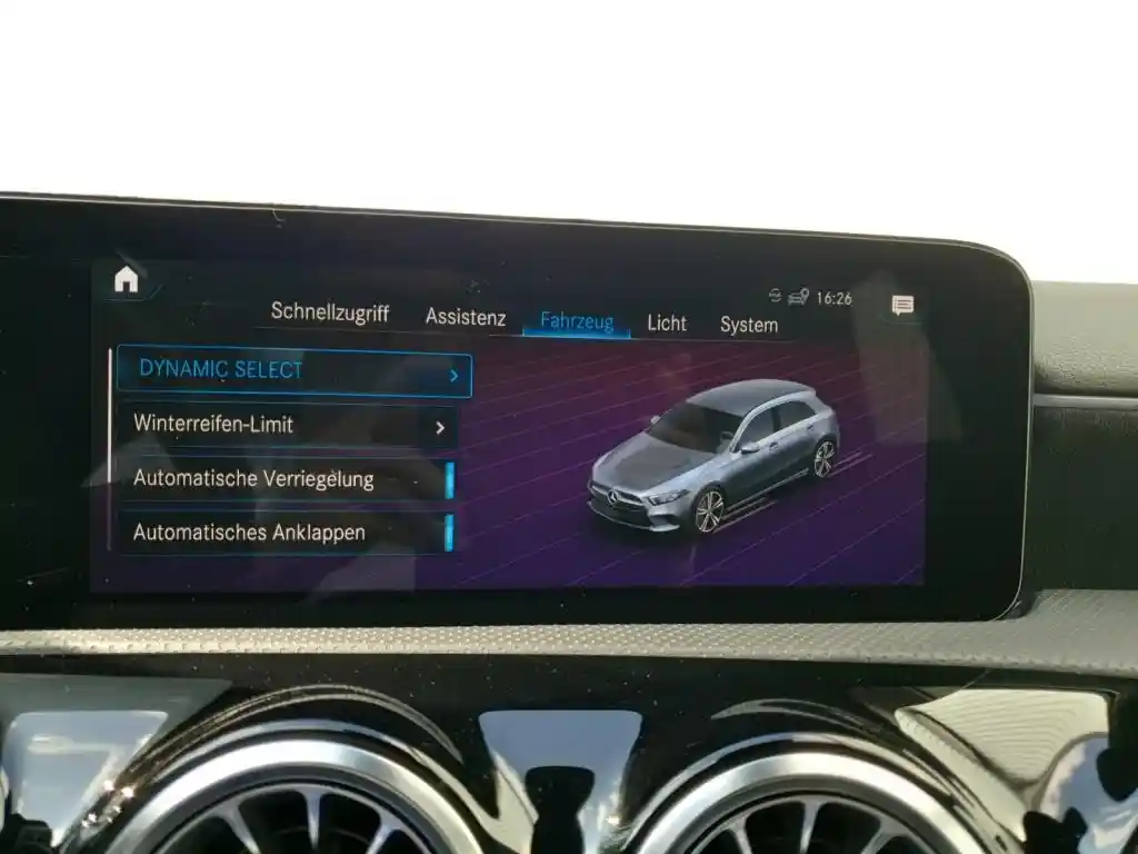 Mercedes-Benz A 200