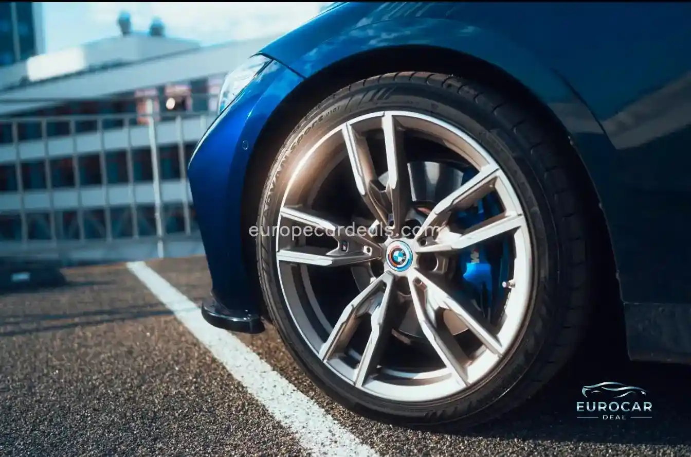 BMW 440