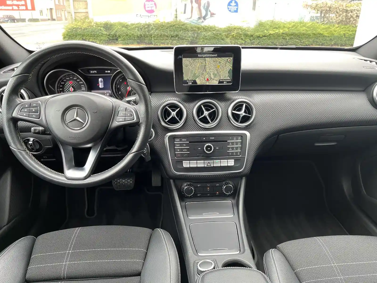 Mercedes-Benz A 160