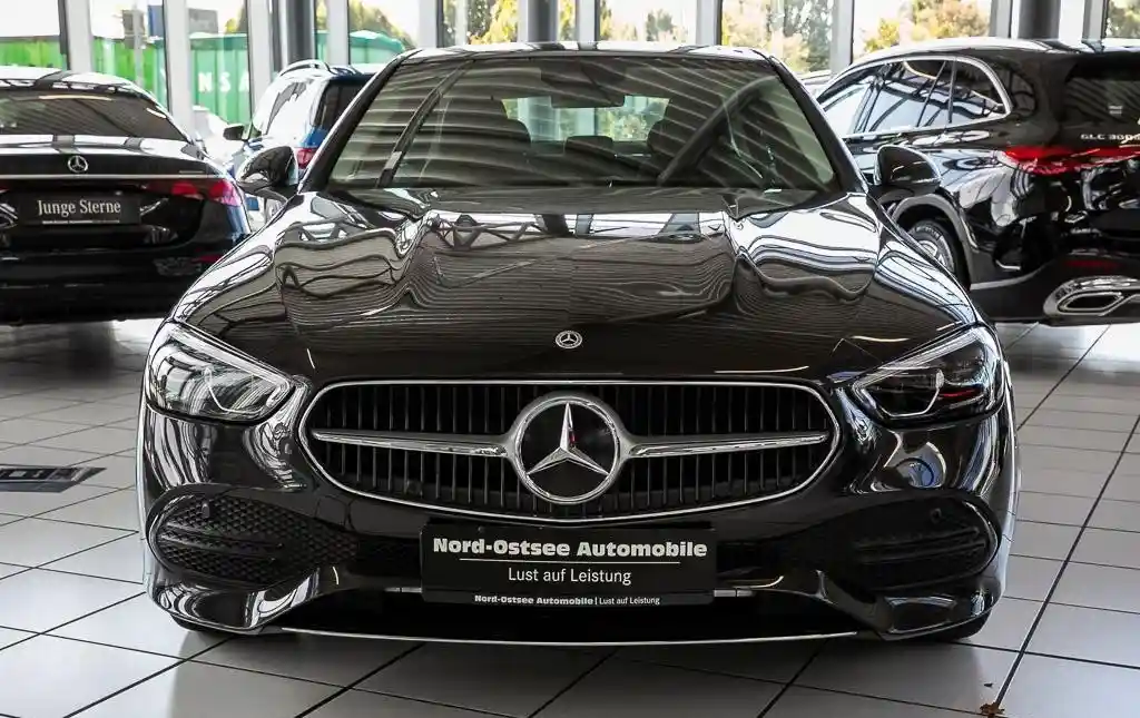 Mercedes-Benz C 200