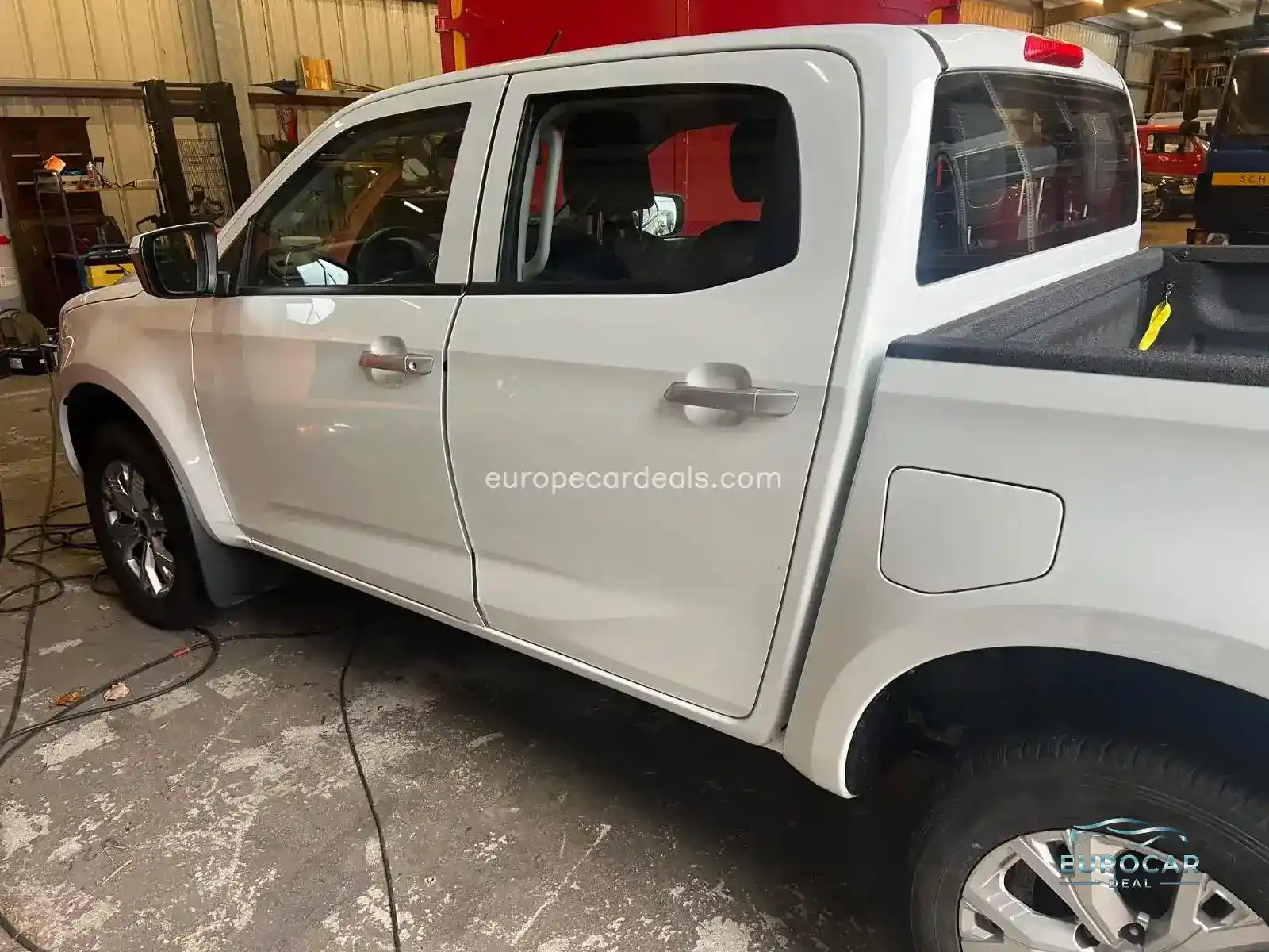 Double Cab 4WD LS