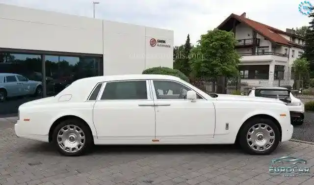 Rolls-Royce Phantom