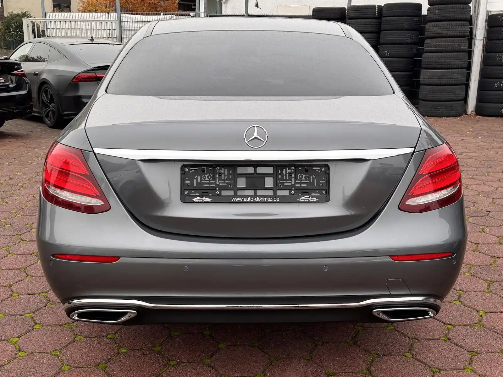Mercedes-Benz E 400