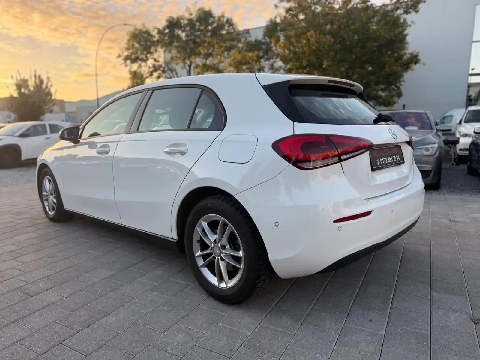 Mercedes-Benz A 180