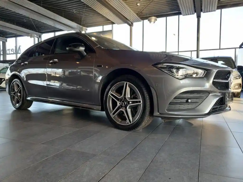 Mercedes-Benz CLA 250 Shooting Brake
