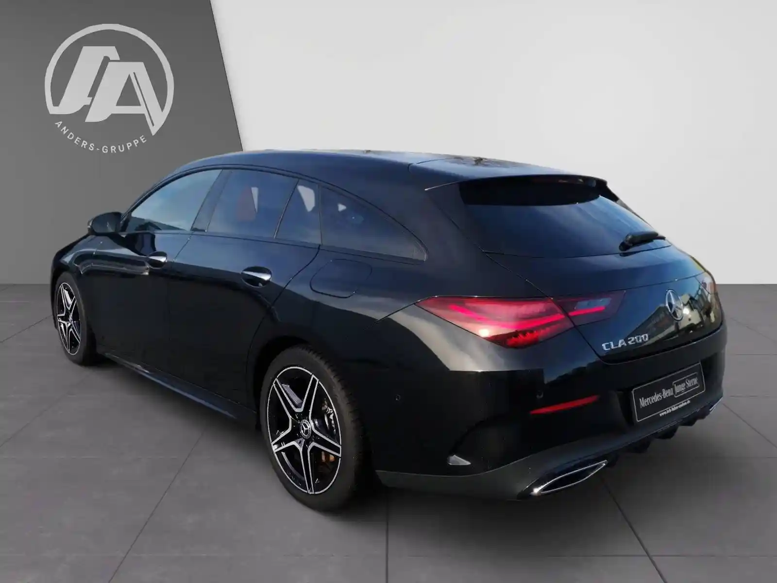 Mercedes-Benz CLA 200