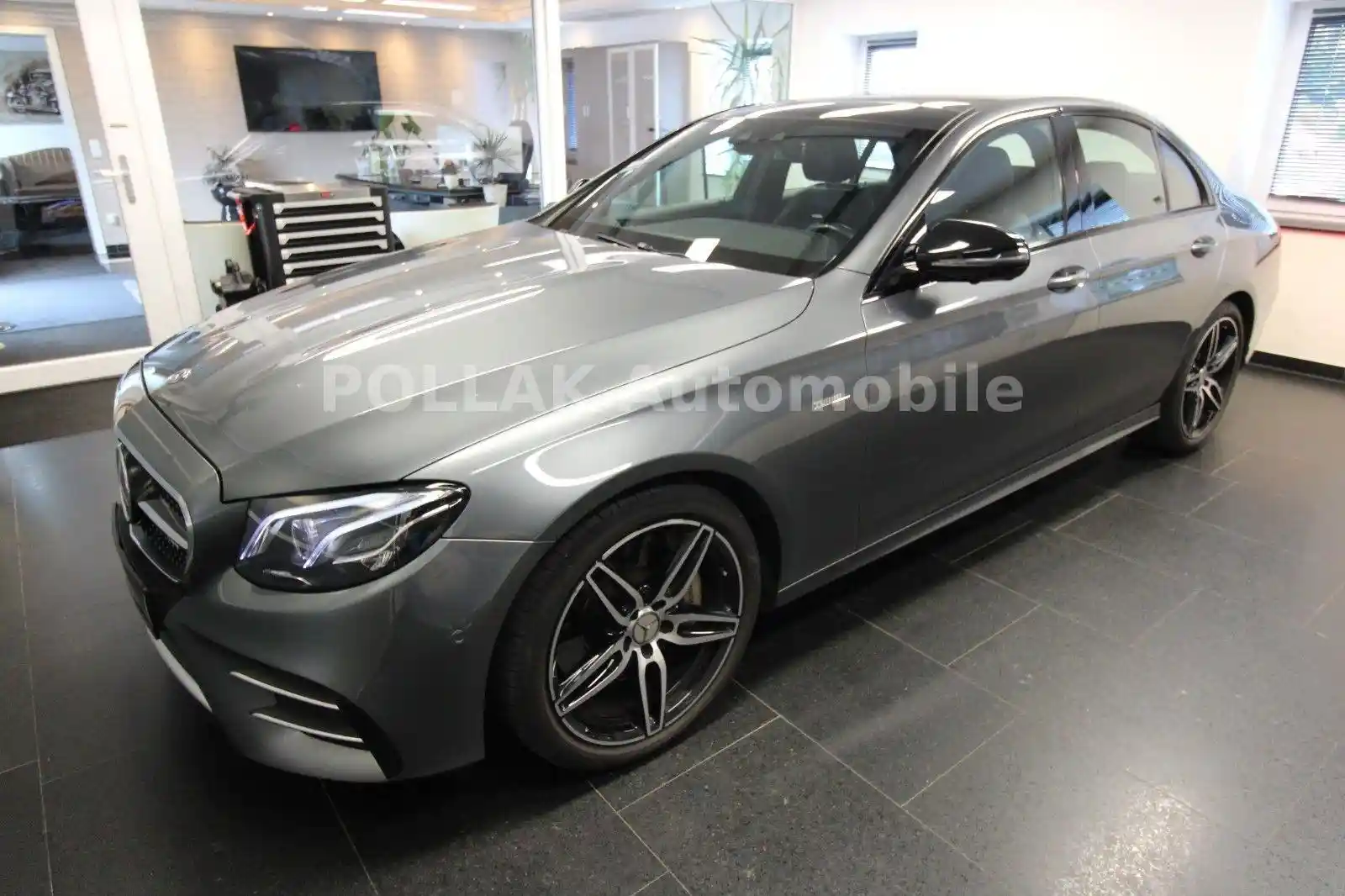 Mercedes-Benz E 53 AMG