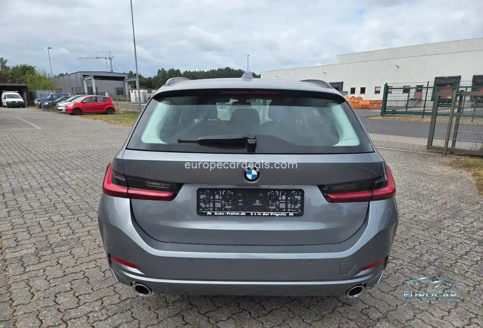 BMW 320