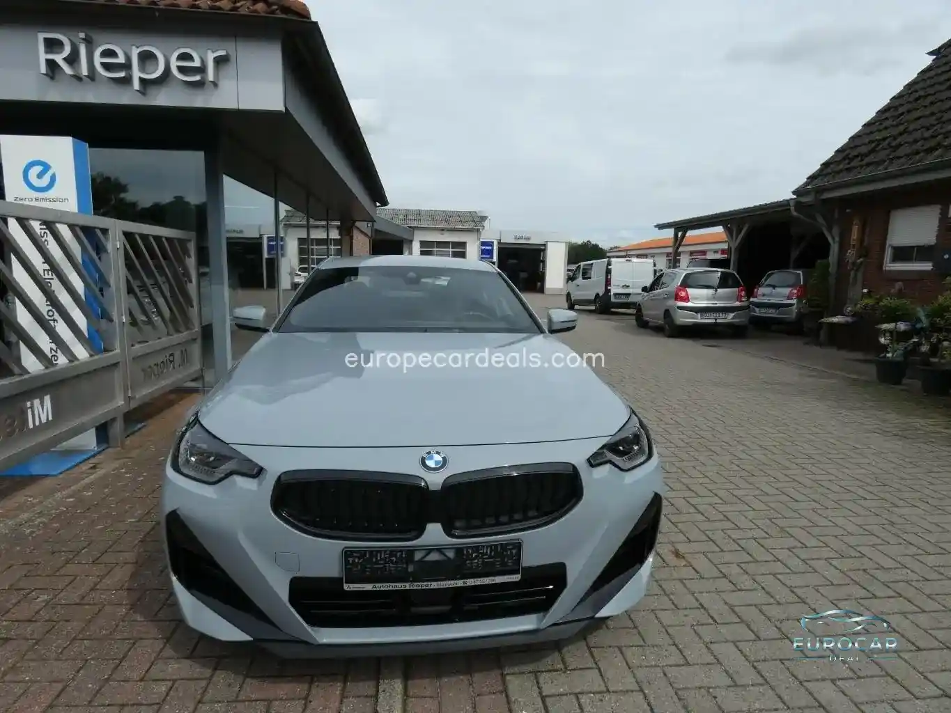 BMW 230