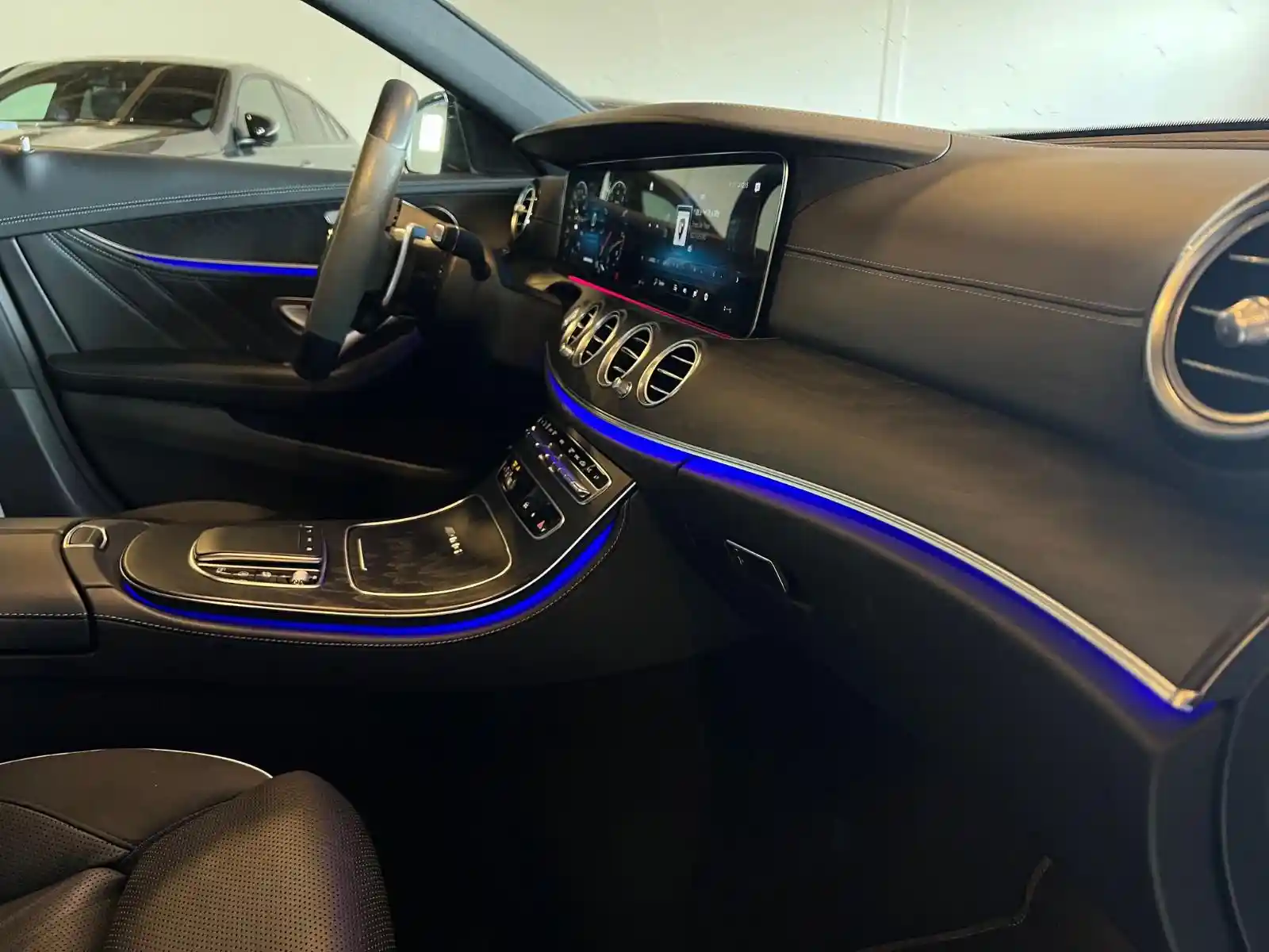 Mercedes-Benz E 63 AMG