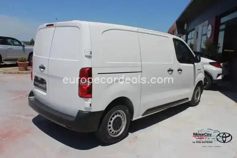 Toyota Proace (Verso)