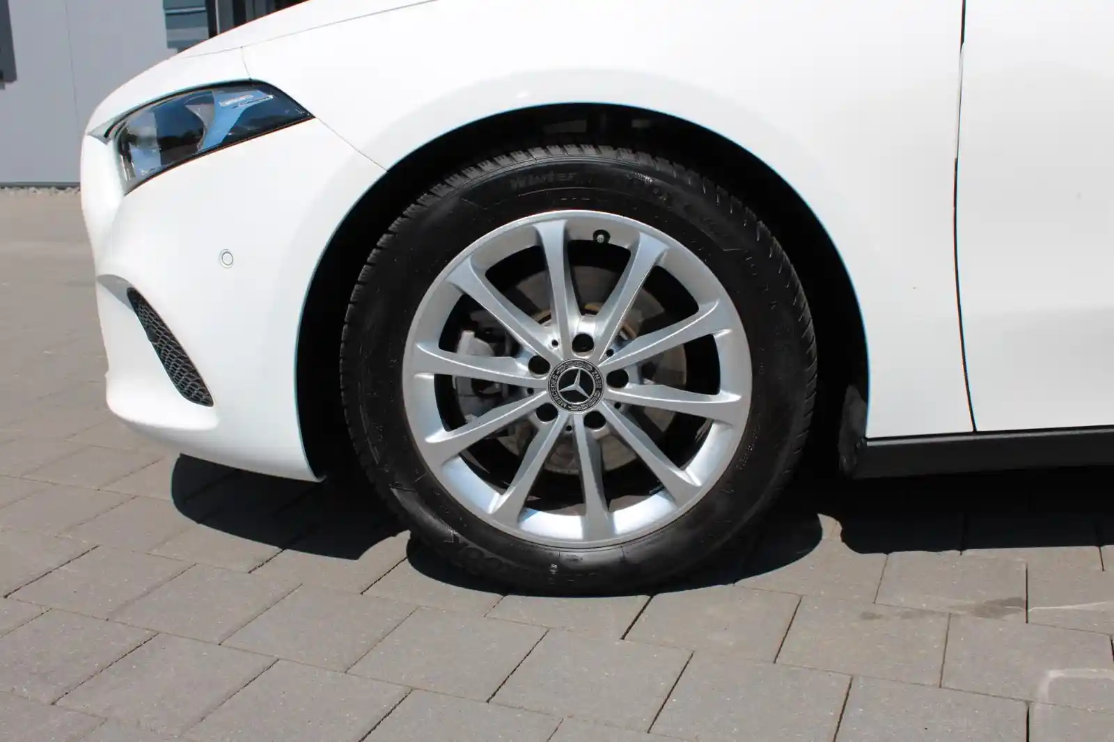 Mercedes-Benz A 200