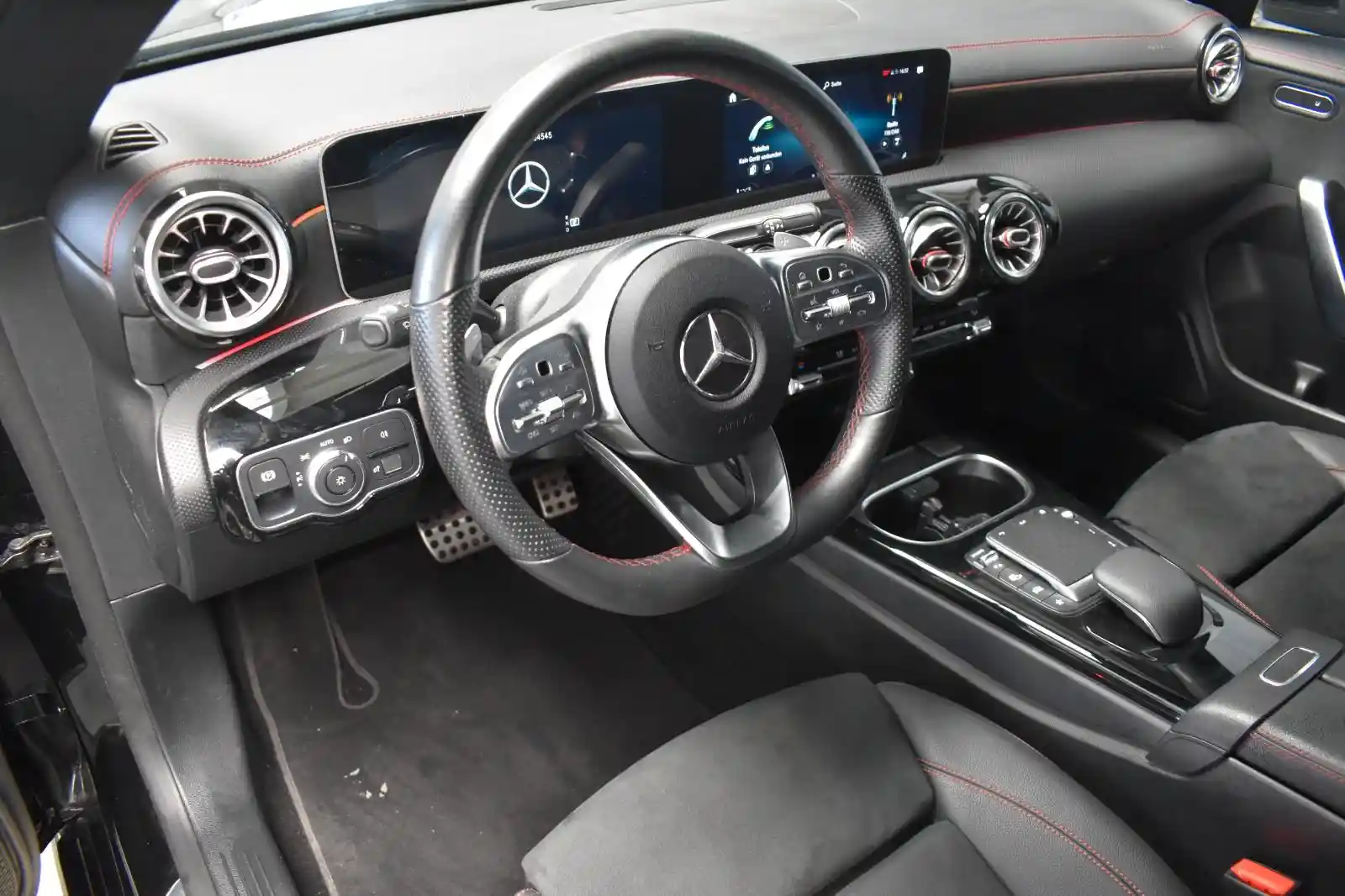Mercedes-Benz CLA 220 Shooting Brake